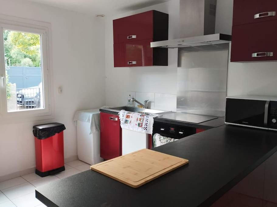 Gite Le Vieux Moulin Sansais Eksteriør billede