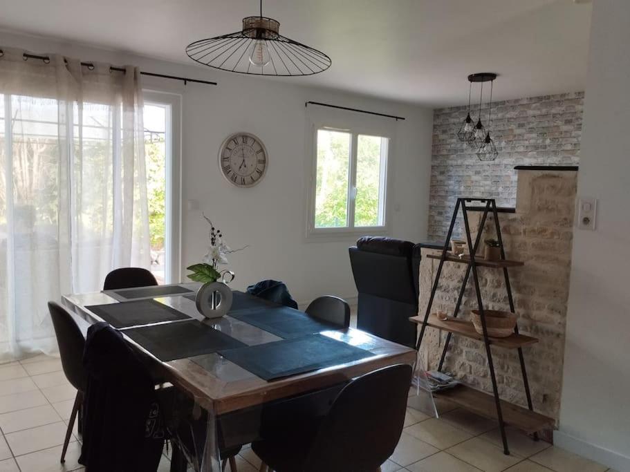 Gite Le Vieux Moulin Sansais Eksteriør billede